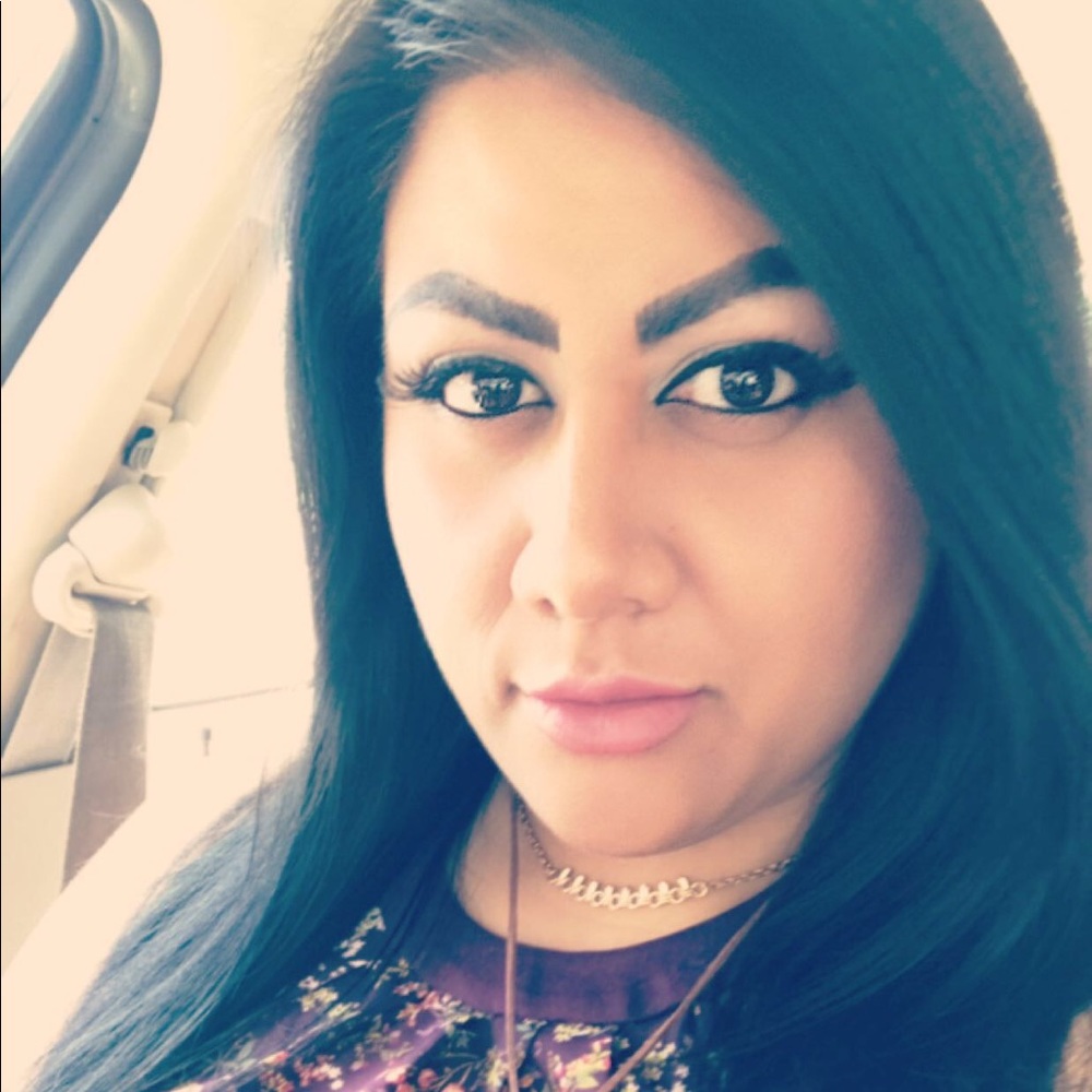 Meet your Posher, Dulce